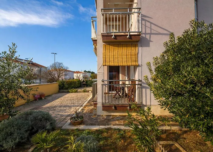 Apartman Azure Karigador
